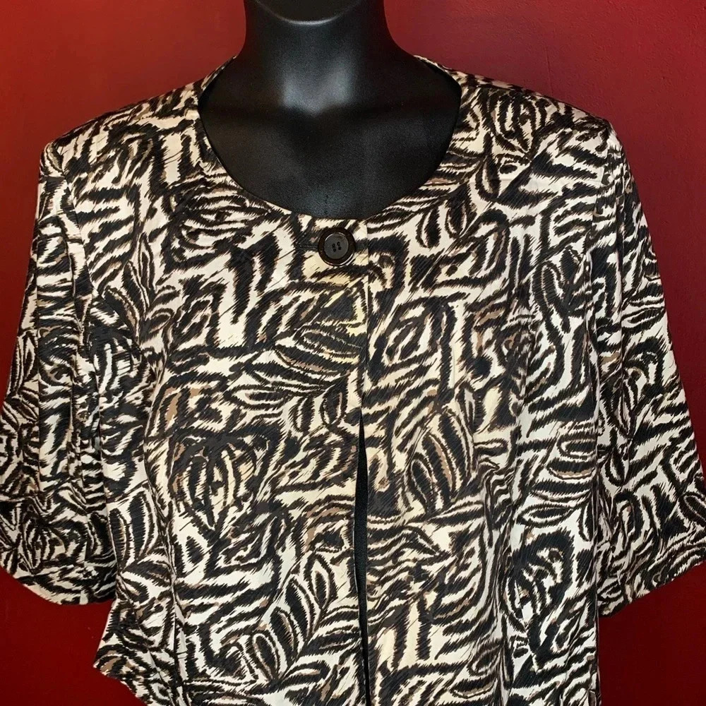 Convington Woman Animal Print Jacket Size 20-22W - Picture 2 of 4